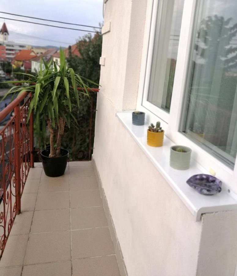 Check-In Kaya Hotel Nagyszeben Kültér fotó